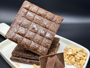 Whole Groundnut Chikki